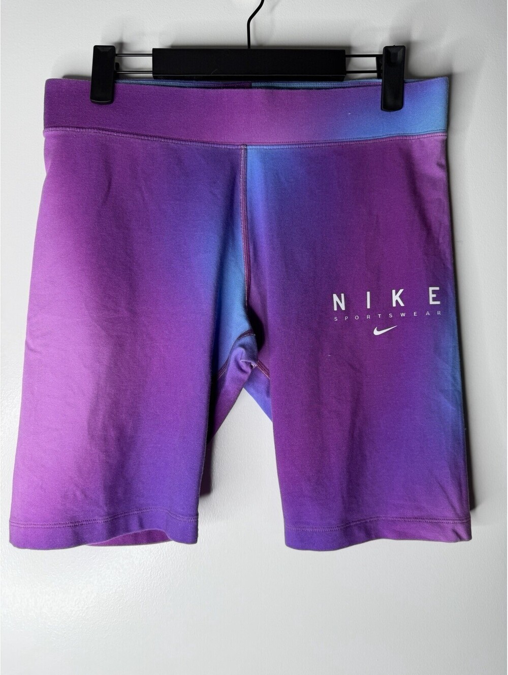 Nike Women's Sportswear Club Gel Aura Max Bike Ombre Purple Blue Shorts Large
